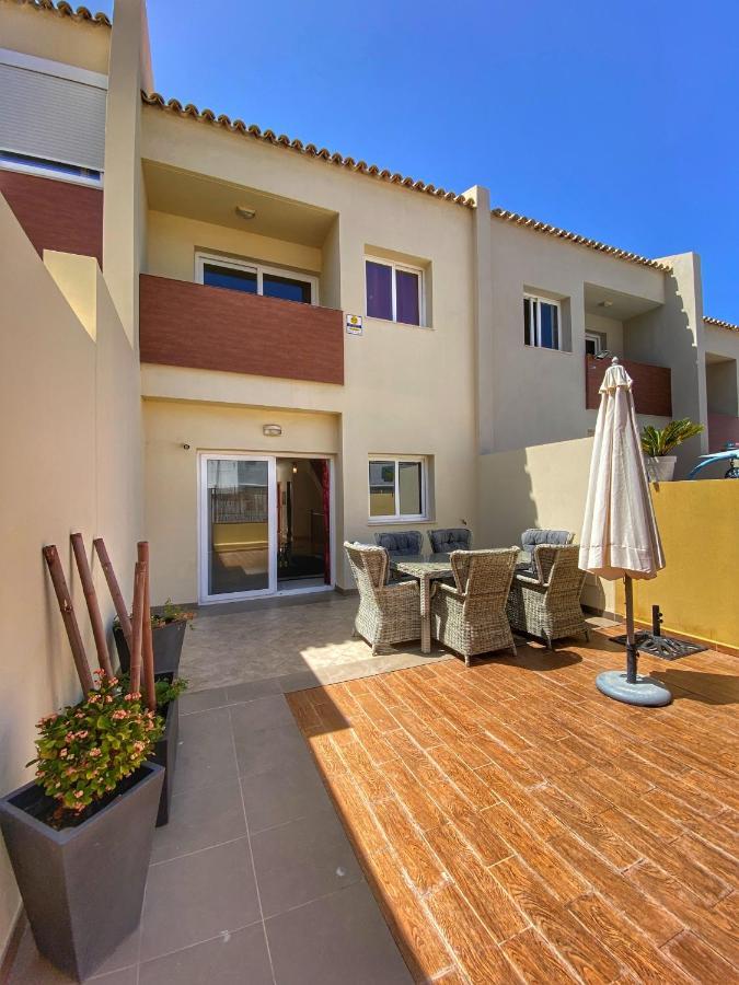 Los Cristianos 4 Bed Townhouse المظهر الخارجي الصورة